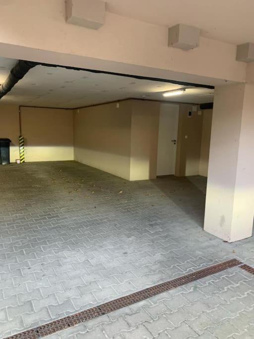 M18 - Csak Egy Lepes A Toertenelmi Belvaros - Free Parking Pécs Buitenkant foto